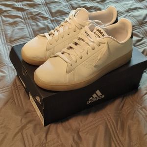 Addidas Advantage Tennis Shoe Sneakers